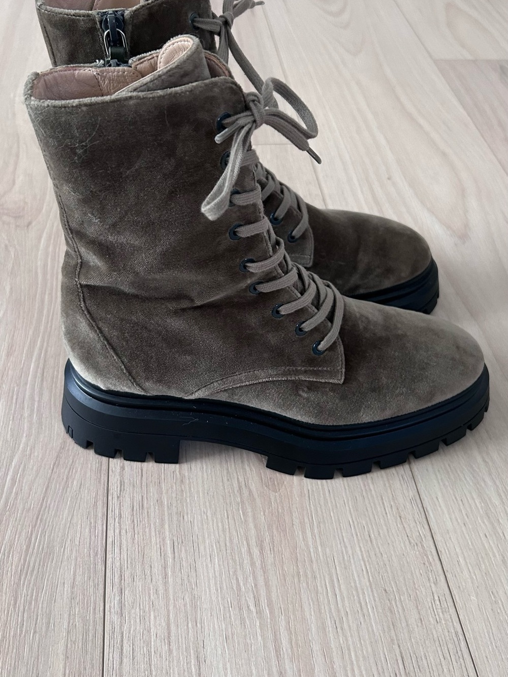 Stuart Weitzman Women’s Velvet Lace- Up Chunky Platform Combat Boots - Picture 3 of 8